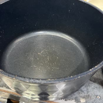 Karaca Diamond Tencere Setinin Çabuk Çizilmesi Ve Faturasız Servis Reddi