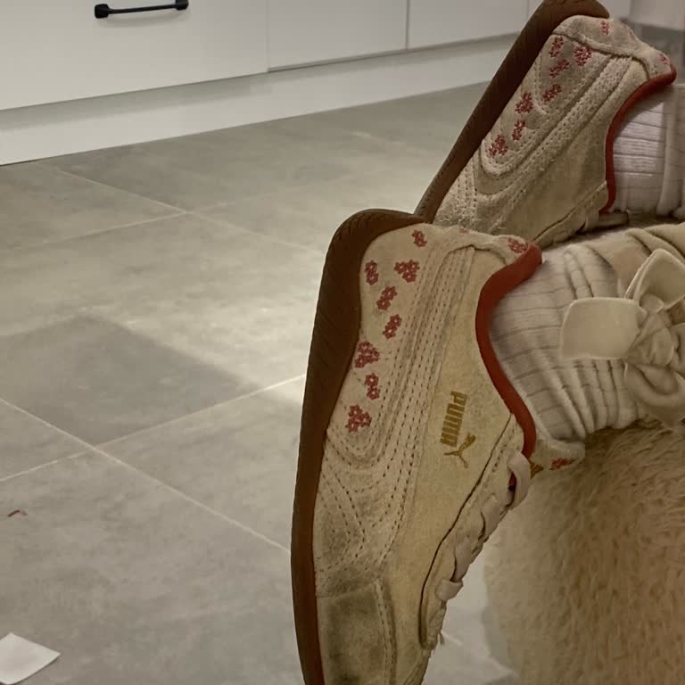 Sakura Model Süet Çocuk Ayakkabısının Renk Değişimi Kalite Sorunu