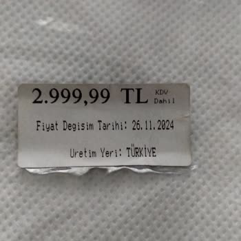 Kirli Ve Kötü Koku Yayan Deforme Viskon Yastıklar İçin Değişim Talebi