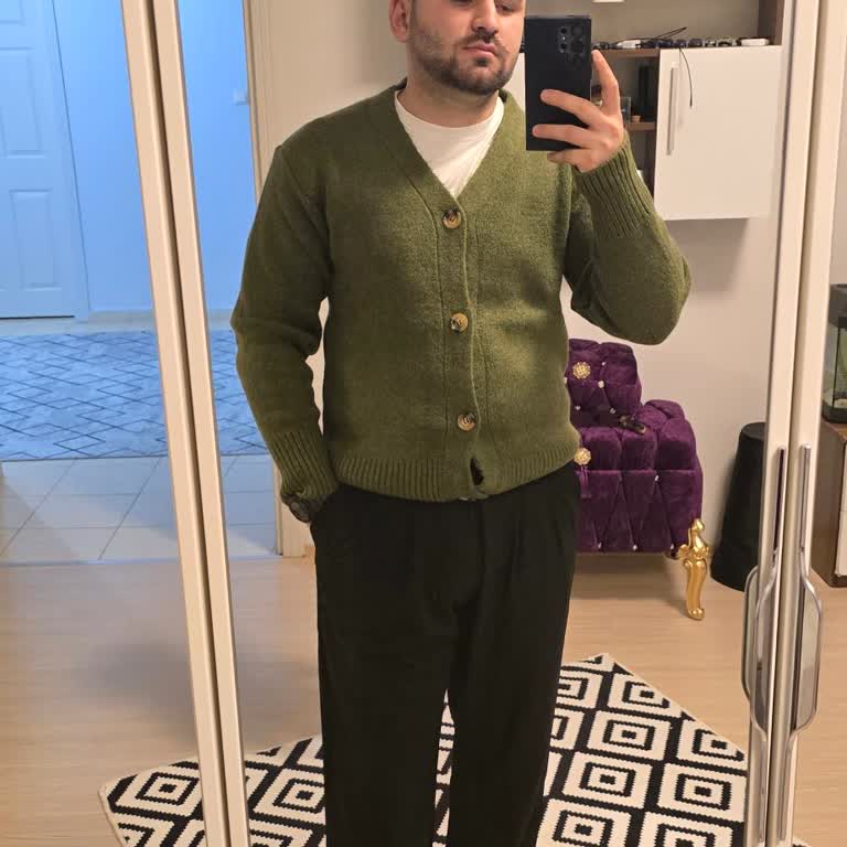 Gentil Butik'te Stok Yanıltması Ve Haki Renk Hırka Gönderimi