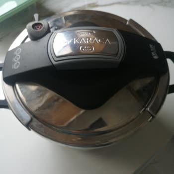 Karaca Düdüklü Tencerenin Kapağı Dün Yemek Pişirdikten Sonra Hiçbir Şekilde Açılmadı