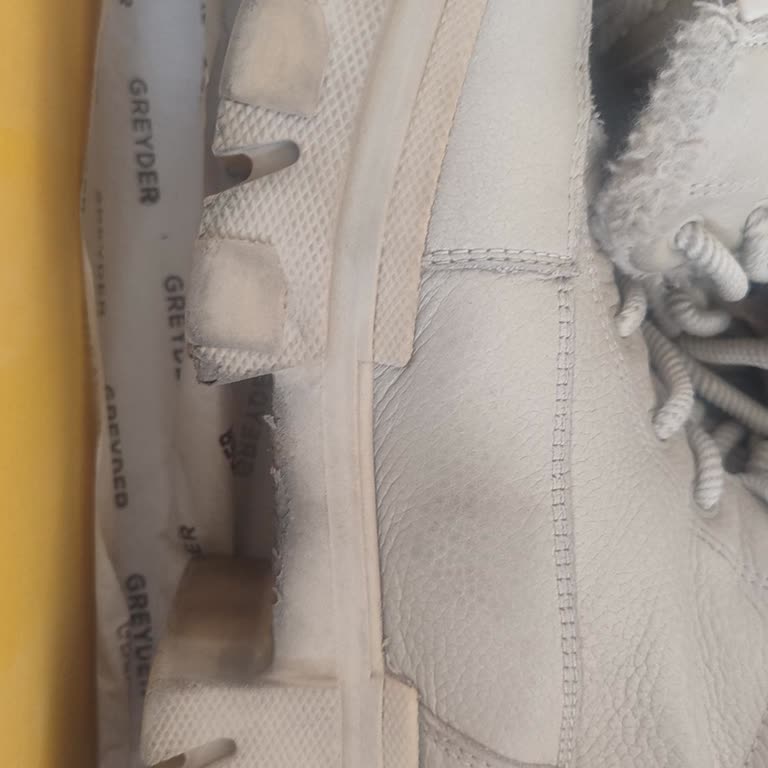 Greyder Edremit Mağazasından Alınan Botta Taban Sararması Ve Deforme Sorunu