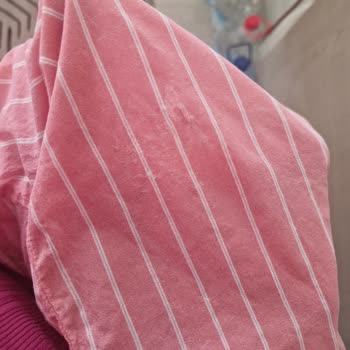 DeFacto Kadın Gömleği Ayıplı: Tek Kullanımda Yıprandı