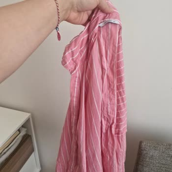 DeFacto Kadın Gömleği Ayıplı: Tek Kullanımda Yıprandı