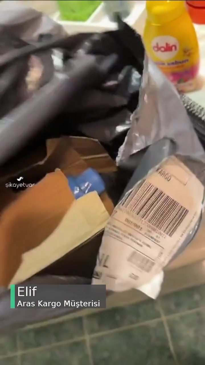 Aras Kargo Kargomu Açıp İçindekileri Boşaltıp Tekrar Etiket Yapıştırdı videonun kapak resmi
