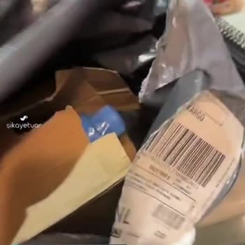 Aras Kargo Kargomu Açıp İçindekileri Boşaltıp Tekrar Etiket Yapıştırdı
