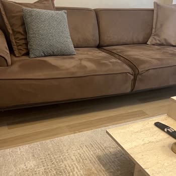 Kelebek Mobilya Bahçeşehir Şubesinde Koltuk Takımı Sürekli Çöküyor Ve Personel Üslubu Kaba