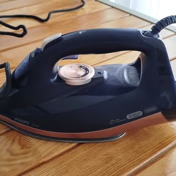 Philips Azur Ütünün Kablodaki Üretim Hatası Ve Güvenlik Riski
