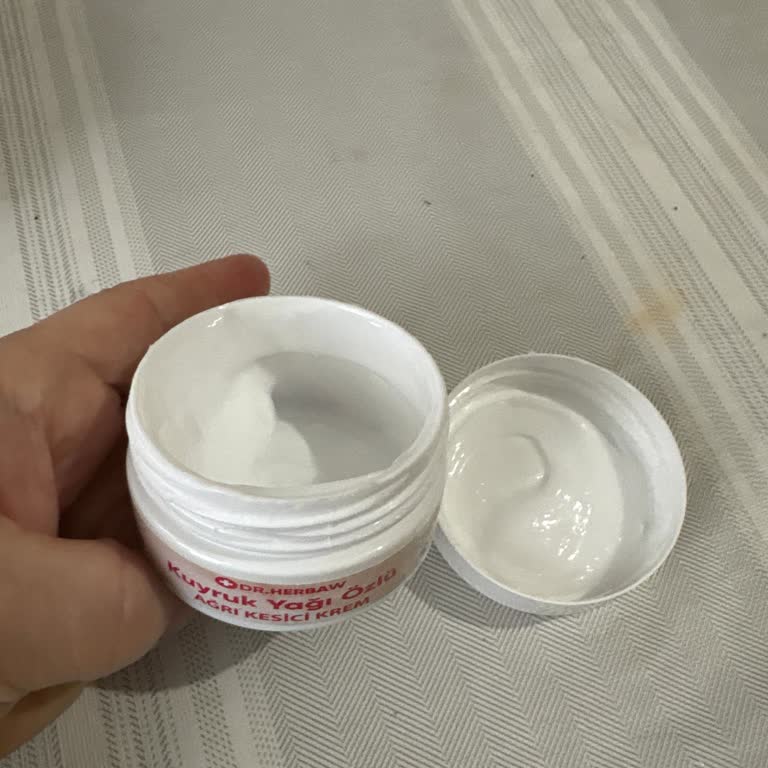 Dr. Herbaw Kuyruk Yağı Kremi Eksik Ve Hijyenik Şüpheli Kutu: İade Talebi