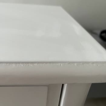 Geciken Teslimat Ve Kalitesiz Komodin Şikayeti