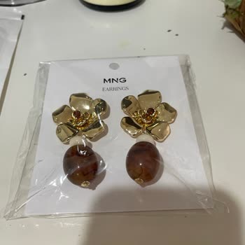 Mango Siparişimde Yırtık Zarf Ve Eksik Saç Tokası Seti Nedeniyle İade Talebi