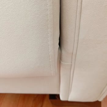 Üretim Hatası Nedeniyle Ayıplı Kanepe Ve Koltuk Takımı İçin Acil Değişim Talebi