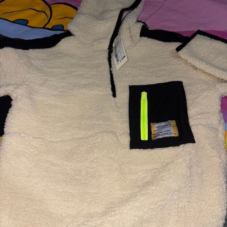 Trendyolmilla'dan Ekru Sweat Siparişi Üç Kez Koyu Bej Olarak Gönderildi