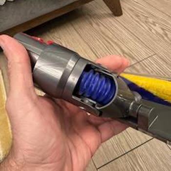 Dyson V15S Detect Submarine Hortumu Kısa Sürede Yırtıldı, Garanti Kapsamında Hemen Değişim Talebi
