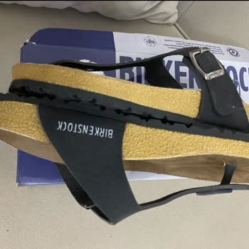 Sıfır Terlik Kargo Hasarı İddiası Ve Dolap’ın Sorumluluk Reddi