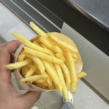 Çorlu Burger King’de Patates Kızartmasında Kıl Bulunması Hijyen İhlali