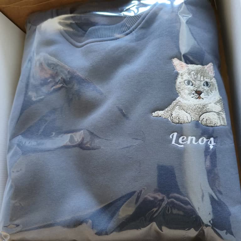 Kedimin Fotoğrafına Uymayan Nakışlı Sweat, Hatalı İşçilik Ve Yetersiz Telafi Teklifi