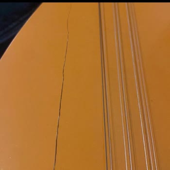 Kırılan Bağlama Ve Sorumluluk Reddi: 3000 TL Zarar