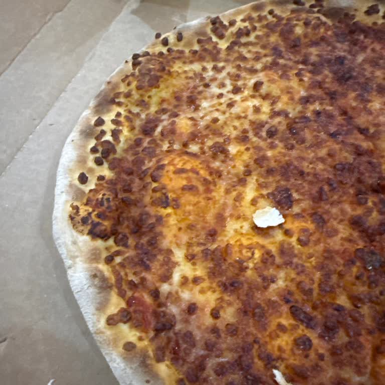 İftar Siparişinde Gecikme Ve Donuk Pizza Şikayeti