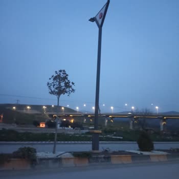 Menemen Gazi Mahallesi Sokak Lambaları Çalışmıyor, Güvenlik Riski Oluşturuyor