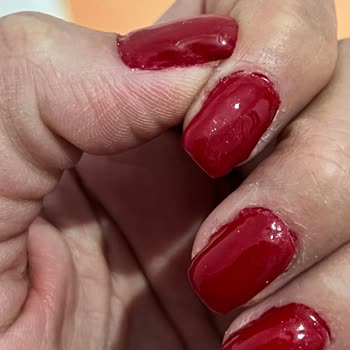 4 Saat Süren Kalıcı Tırnak Kabusu, Ağrılı Ve Kalitesiz Sonuç, 500 TL İadesi İstiyorum