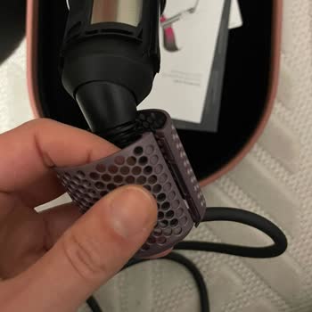 Dyson Airwrap Filtre Arızası Ve Aşırı Isınma İçin Değişim Talebi