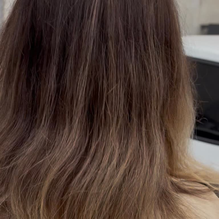 Trend Lounge Çirkin Bir Sarı Tonlamasıyla Çıkmak Zorunda Kaldım