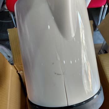 Garanti Servisi Sonrası Çay Makinesi Kırık Ve Cam Demlik Eksik Geldi, Destekten Yanıt Gelmedi