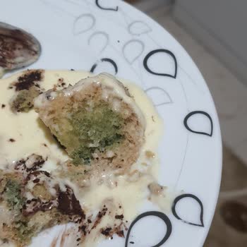 Son Tüketim Tarihi Geçerli Olmasına Rağmen Küflü Kedi Dili Bisküvileri Sağlık Riski Oluşturuyor