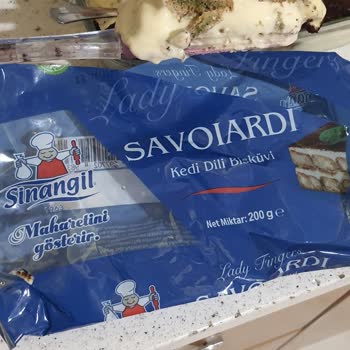 Son Tüketim Tarihi Geçerli Olmasına Rağmen Küflü Kedi Dili Bisküvileri Sağlık Riski Oluşturuyor