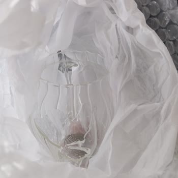 Kırık Demlik Teslim Edildi, Yenisi Ve Açık Bilgilendirme Talep Ediliyor