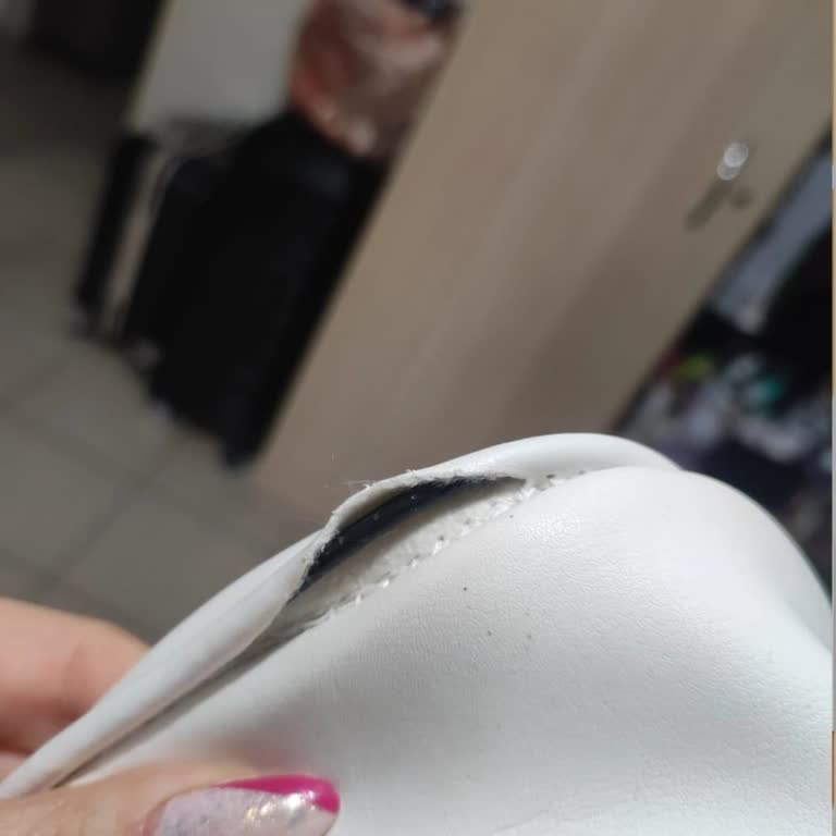 Hasarlı Çanta Gönderildi, Değişim Reddi Ve 50 TL Kupon Teklifi