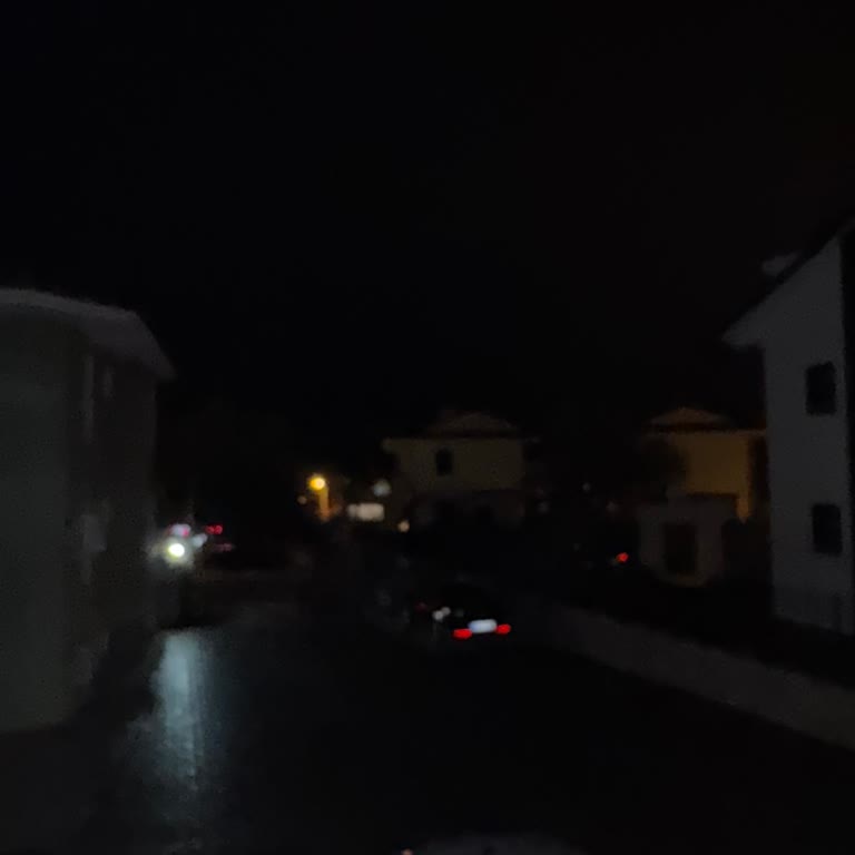 Fethiye Ölüdeniz'de Çalışmayan Sokak Lambası Ve Aydem'in Cevapsızlığı