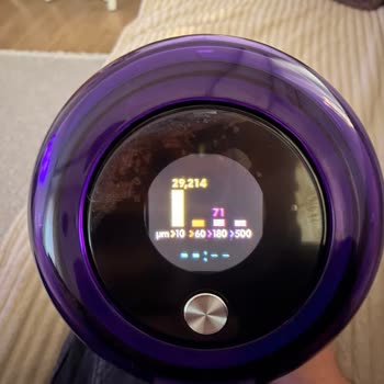 Dyson V15 Servisinde İkinci El Cihaz Gönderildiği İddiası Ve Çoklu Hasarlar