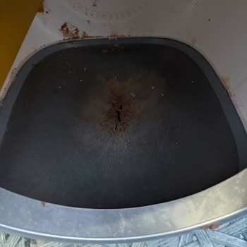 Wero Tech Akıllı Kedi Tuvaletinde Membran Yırtılması, Garanti Dışı Onarım Ve İletişimsiz Servis