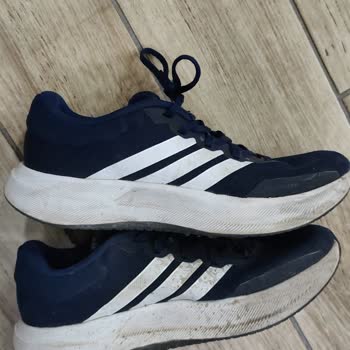 Adidas Ayakkabısında Kısa Sürede Deformasyon Ve Boya Atması