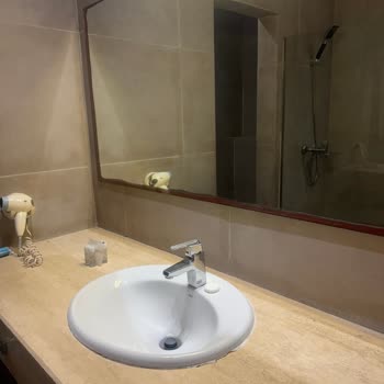 Setur'un Vaat Ettiği 4 Yıldızlı Otelde Temizlik Ve Yarım Pansiyon Sorunları