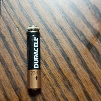 Duracell Pilinin Patlaması Samsung Kumandasını Kullanılamaz Hale Getirdi