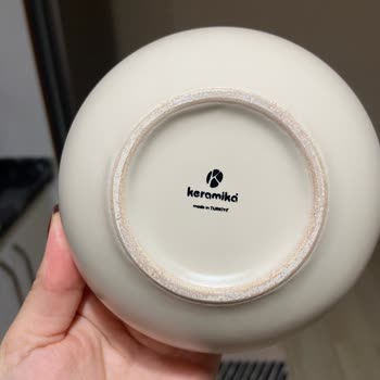 Beko Bulaşık Makinesinin Çizik Ve Lekeli Yıkaması Ve Süre Uzaması İçin Değişim Talebi