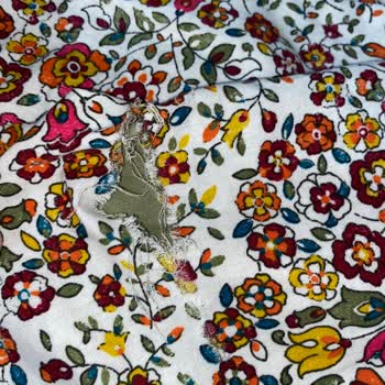 Karaca Home Nevresim Takımında Yırtık Ve Satıcıya Ulaşım Sorunu