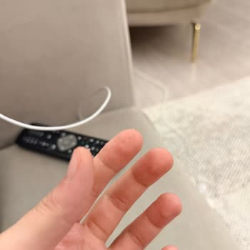 Yoğun Nemlendirici Yapışkan Ve Topaklandı Ücret İadesi Talep Ediyorum