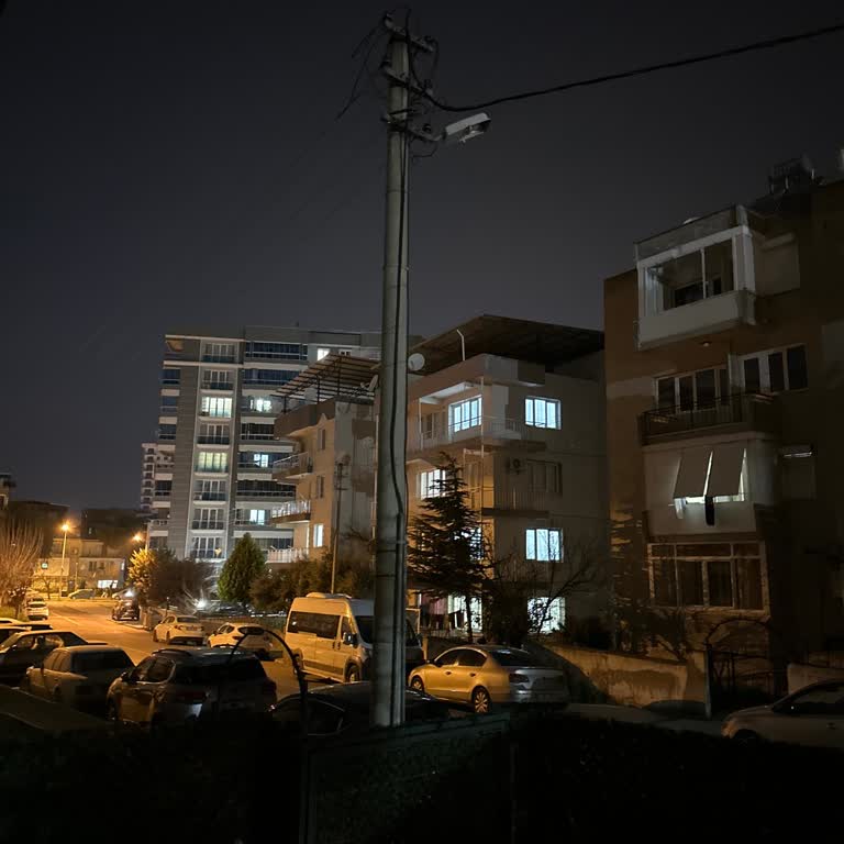 Sokak Aydınlatması Arızası Uzun Süre Giderilmedi Ve Güvenlik Riski Oluşturuyor