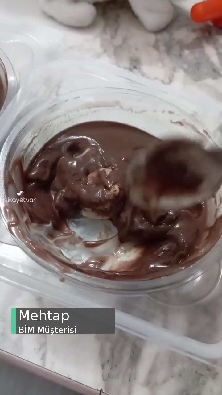 BİM Profiterol Kalite Düşüklüğü videonun kapak resmi