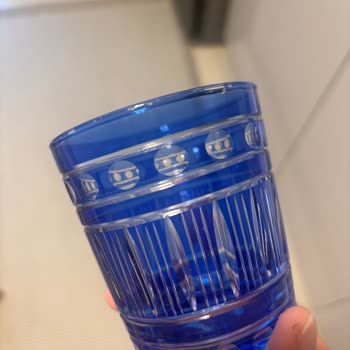 Makinede Yıkanabilir Dediği Bardaklar Hızla Soyuldu Ve Şirket Yanıtsız Kaldı