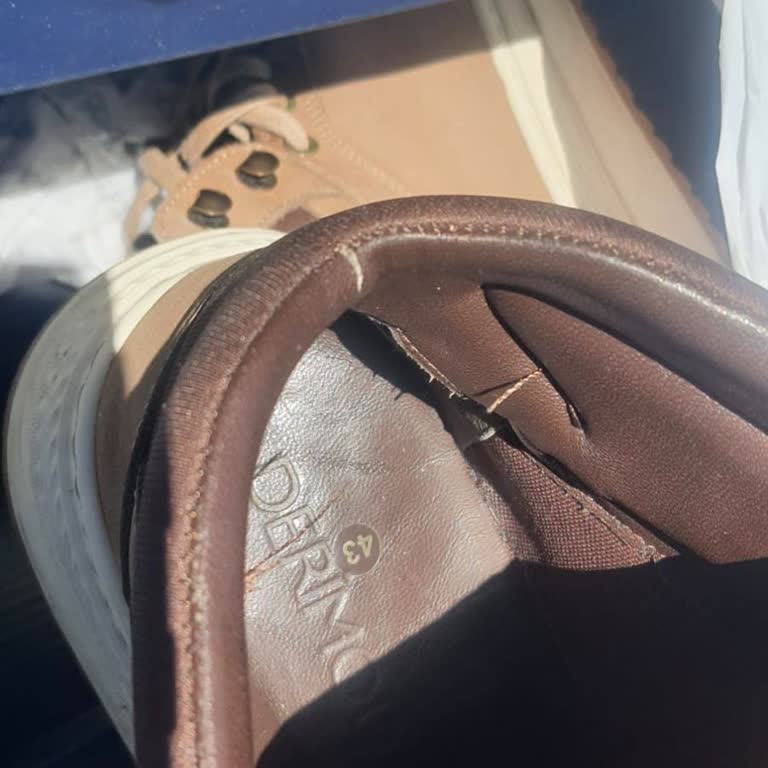 Derimod Botunda Boğaz Açılması Ve Üretim Hatası Reddi