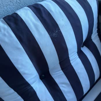 Paslanan Çay Seti Ve Müşteri Hizmetlerinden Cevap Almama