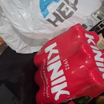 Eksik Soda Ve Küflü Hamburger Ekmeği Şikayeti