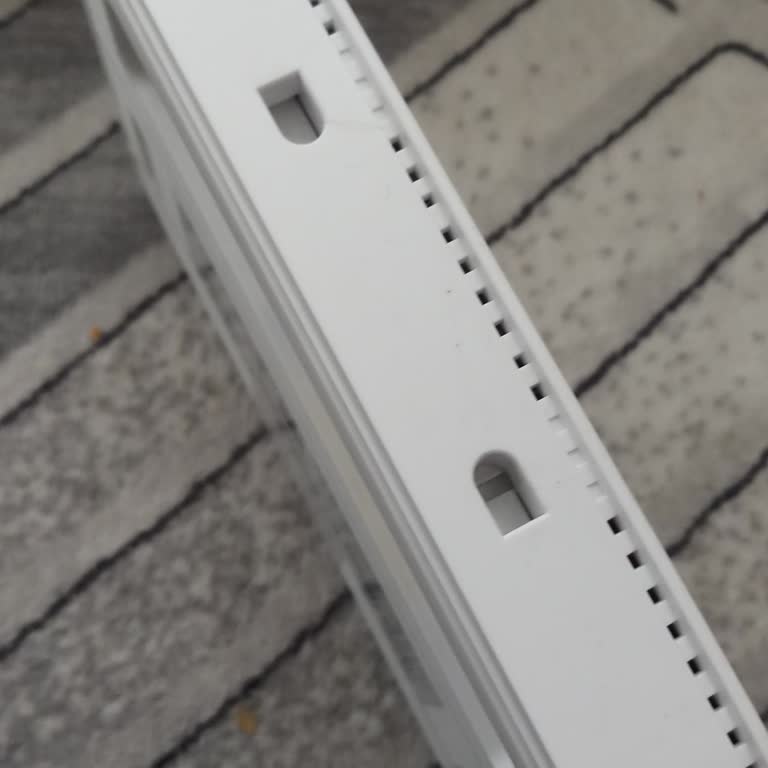 İkinci El Modem Düşük Hız Ve TV Donmasıyla 1000 Mbps Sözleşmesinin İptali Talebi