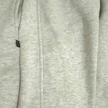 Mavi Eşofman Altında Tüylenme Ve Dikiş Atması: Ayıplı Ürün Şikayeti