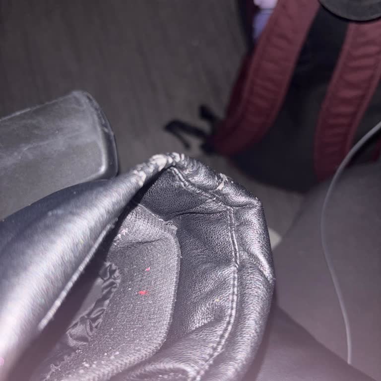 Stradivarius Deri Montta Hızlı Soyulma Ve Kalite Sorunu